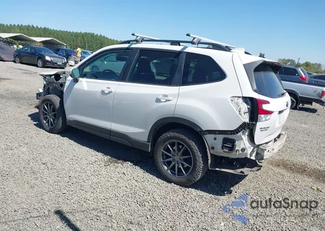 2021 Subaru Forester Premium z USA, uszkodzony, nr VIN JF2SKAFC5MH541614